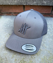 Load image into Gallery viewer, New Silver trucker cap with grey logo
