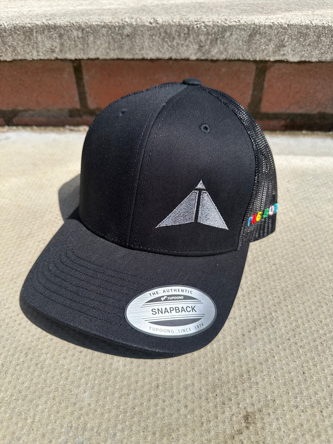 Black trucker cap Glastonbury (The bury 25)