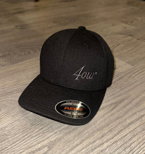 Load image into Gallery viewer, Black Flexfit Double Jersey cap with grey logo
