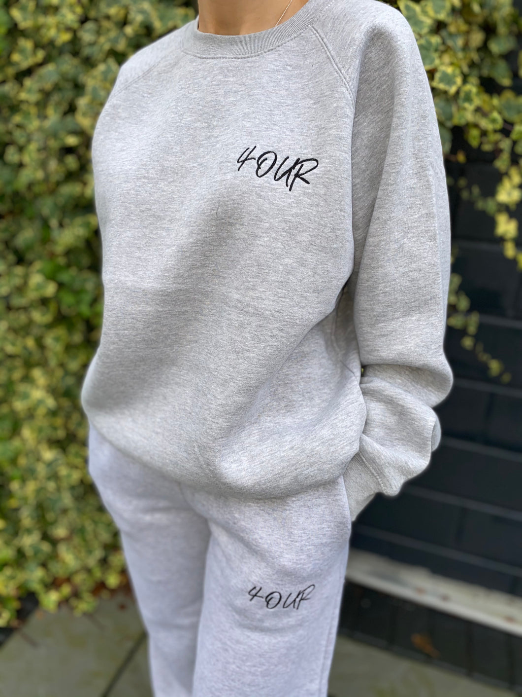 Women’s oversized sweatshirt